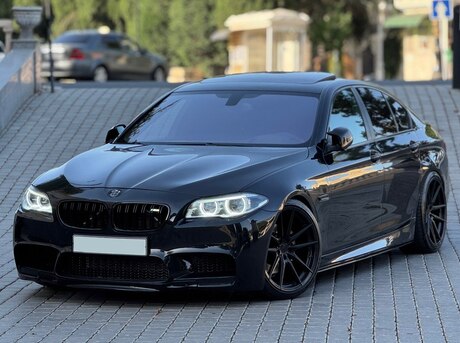 BMW 528