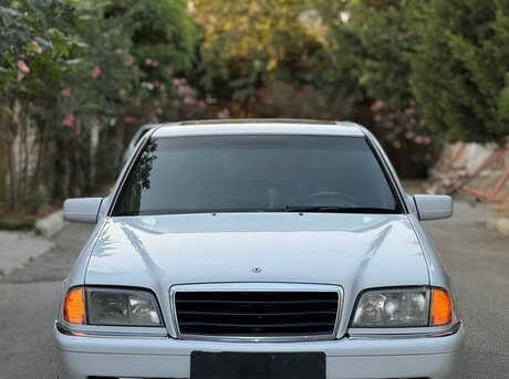 Mercedes C 230 1998