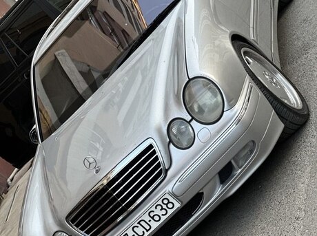 Mercedes E 320 2000