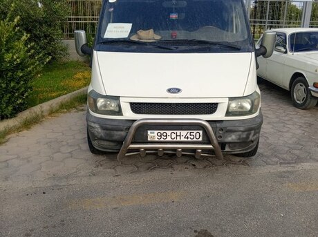 Ford Transit 2000