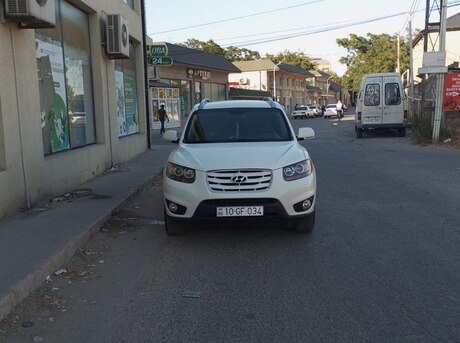 Hyundai Santa Fe 2011
