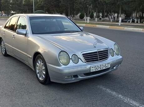 Mercedes E 270 2000