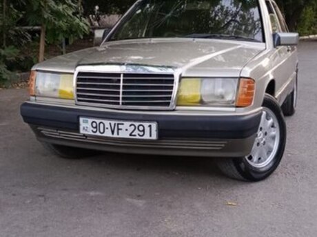 Mercedes 190