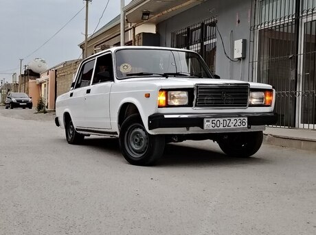 LADA (VAZ) 2107