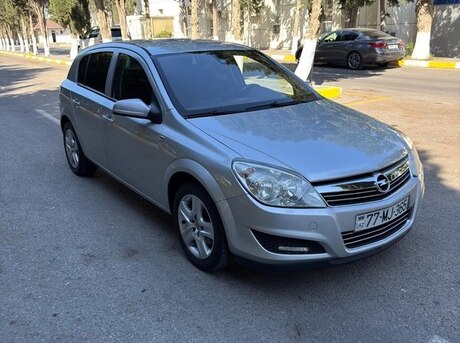 Opel Astra 2009