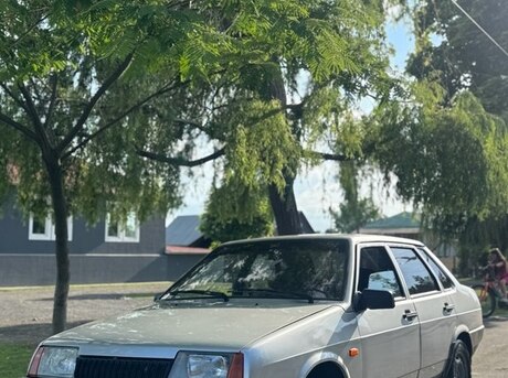 LADA (VAZ) 21099 2004