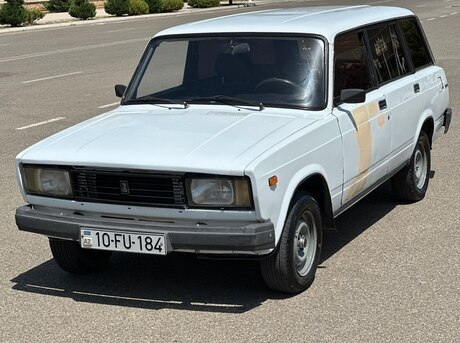 LADA (VAZ) 2104