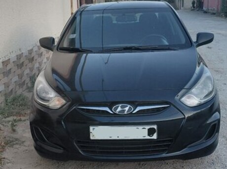 Hyundai Accent 2012