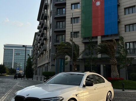 BMW 530e 2021