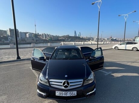 Mercedes C 250