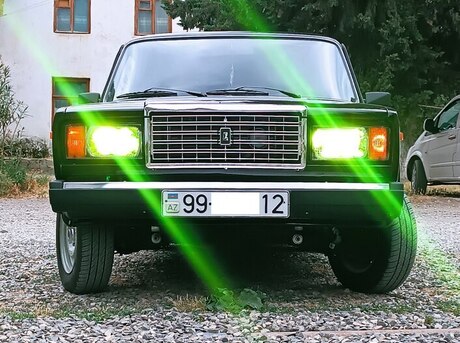 LADA (VAZ) 2107 2010