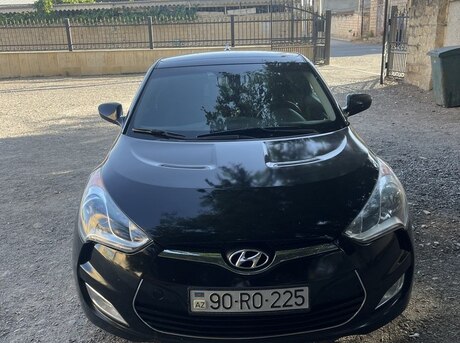 Hyundai Veloster 2011
