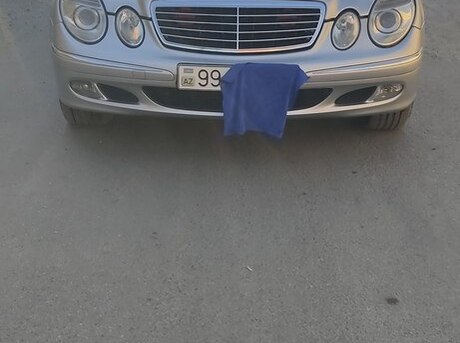 Mercedes E 240 2002