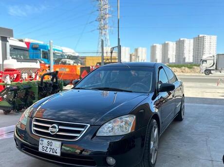 Nissan Altima