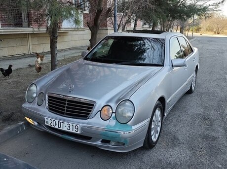 Mercedes E 240 2000