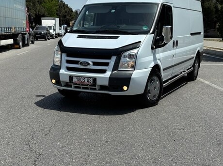 Ford Transit 2011