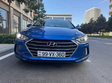 Hyundai Elantra
