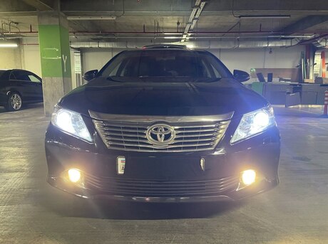 Toyota Camry 2014