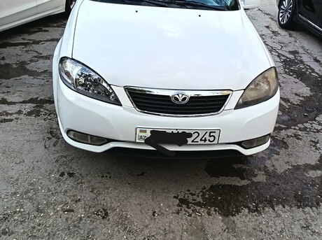 Daewoo Gentra 2014