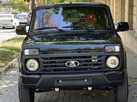 LADA (VAZ) 2121 Niva (4x4) 2025