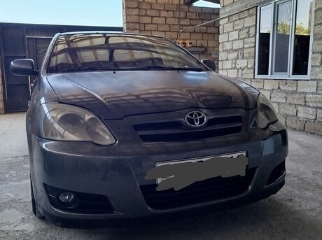 Toyota Corolla 2005