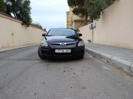 Hyundai i30 2009