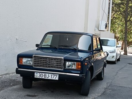 LADA (VAZ) 2107 2010