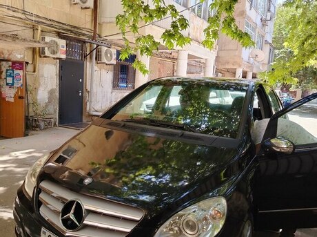 Mercedes B 200 2006