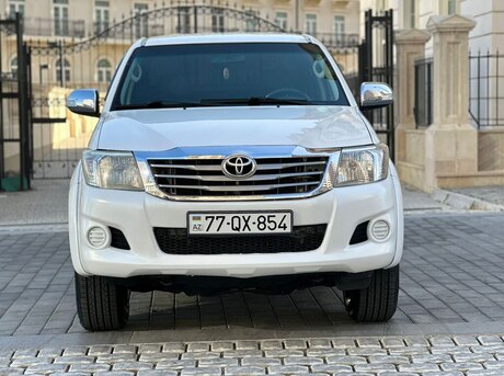 Toyota Hilux 2011