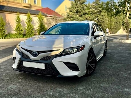 Toyota Camry 2018