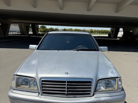 Mercedes C 220 d 2000