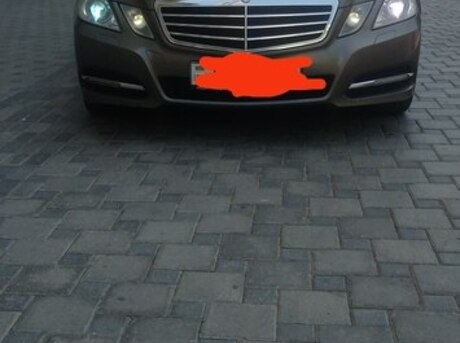 Mercedes E 220 d 2011