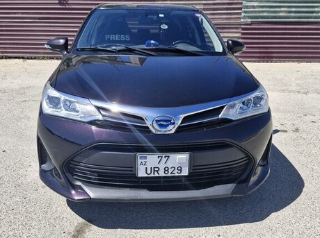 Toyota Corolla Fielder 2018