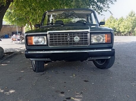 LADA (VAZ) 2107 2010