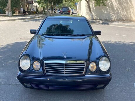 Mercedes E 240 1998