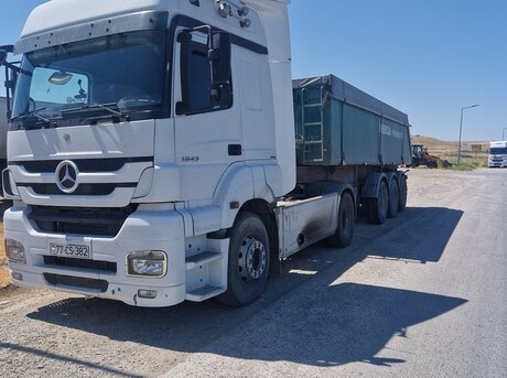Mercedes Axor 1843
