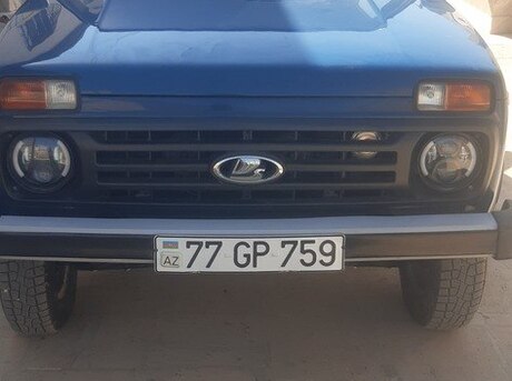 LADA (VAZ) Niva 2015