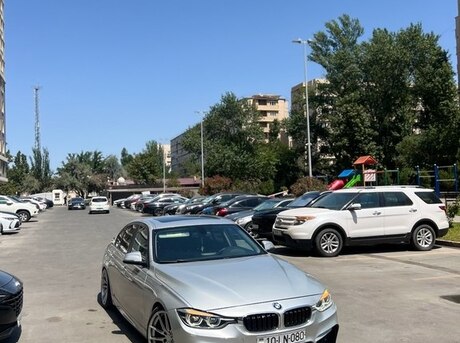 BMW 328 2014
