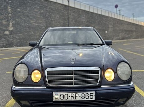 Mercedes E 240 1999
