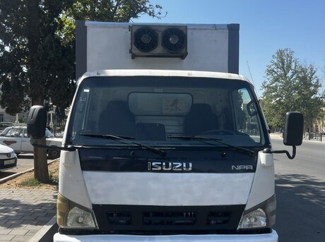Isuzu NPR 66 L 2008