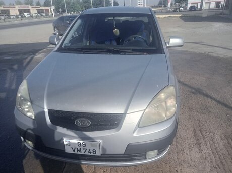 Kia Rio 2005