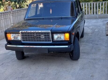 LADA (VAZ) 2107 2010