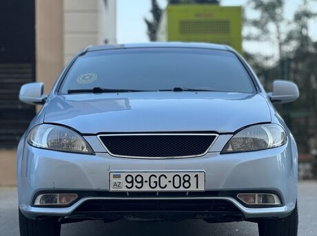 Daewoo Gentra 2013