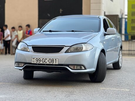 Daewoo Gentra