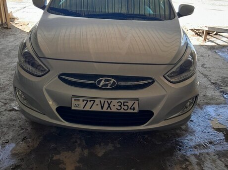 Hyundai Accent 2015