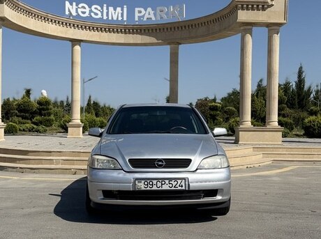 Opel Astra 1998