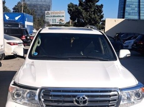 Toyota Land Cruiser 2012