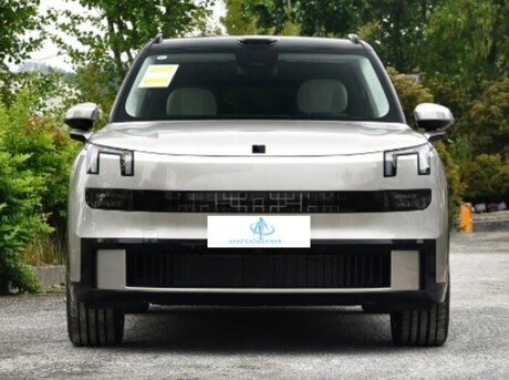 Lynk &amp; Co  2025