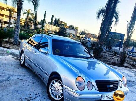 Mercedes E 220 d 1999