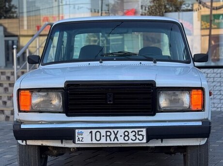 LADA (VAZ) 2107